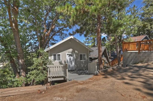 33026 Donner Lane, Arrowbear, CA 92382
