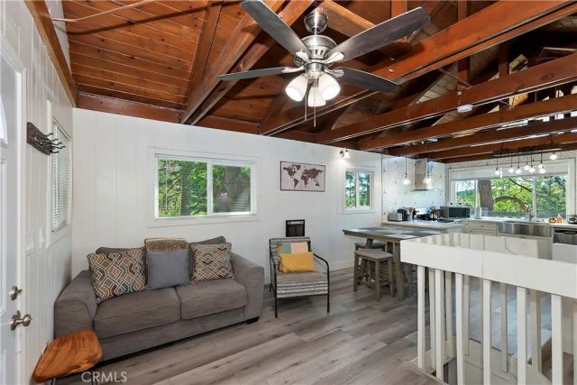 33026 Donner Lane, Arrowbear, CA 92382