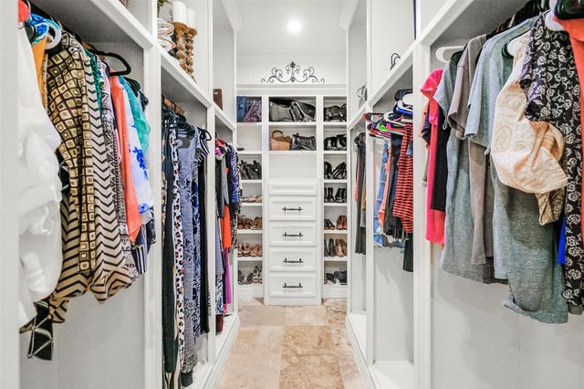 1026 Kings Forest Lane, Richmond, TX 77469