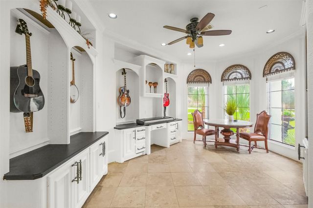 1026 Kings Forest Lane, Richmond, TX 77469