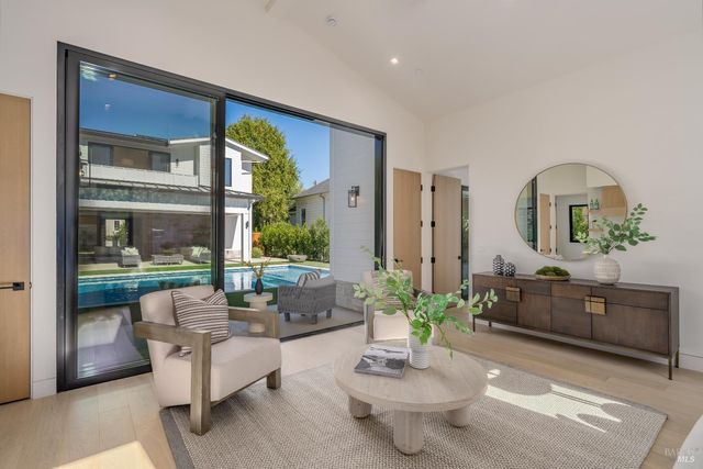 1547 Allyn Ave, St. Helena, CA 94574