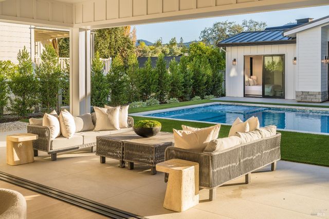 1547 Allyn Ave, St. Helena, CA 94574