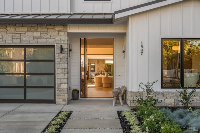 1547 Allyn Ave, St. Helena, CA 94574