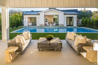 1547 Allyn Ave, St. Helena, CA 94574