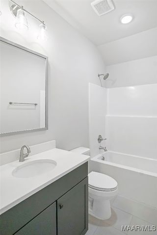 200 Lismore Place, Montgomery, AL 36117