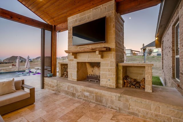 7320 Spring Ranch Court, Godley, TX 76044