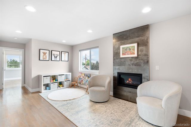 2142 N Lowell Boulevard, Denver, CO 80211