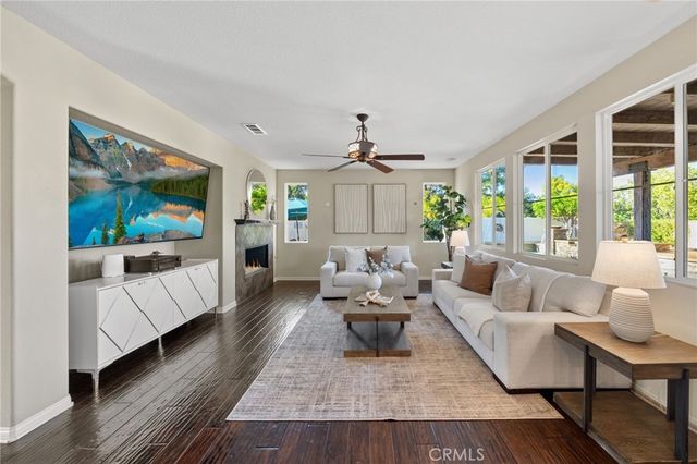 28889 Edenton Way, Temecula, CA 92591