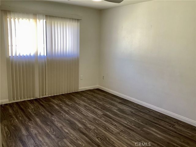 17836 Killion Street A, Encino, CA 91316