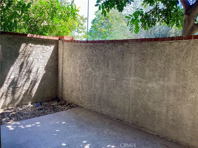 17836 Killion Street A, Encino, CA 91316