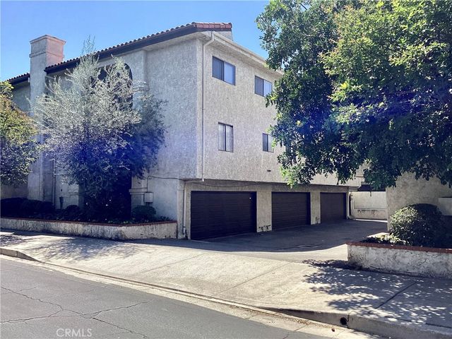 17836 Killion Street A, Encino, CA 91316