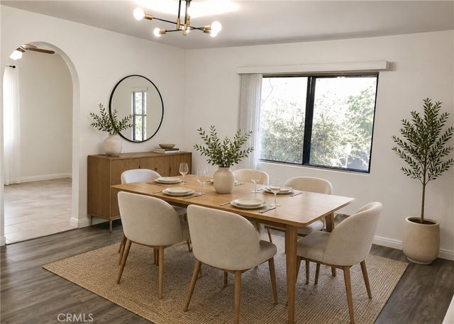 17836 Killion Street A, Encino, CA 91316