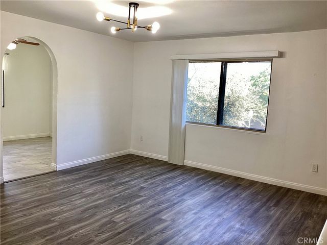 17836 Killion Street A, Encino, CA 91316