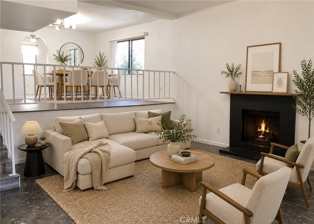 17836 Killion Street A, Encino, CA 91316