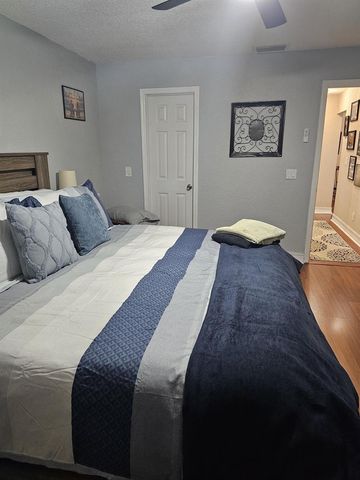 200 COUNTRY CLUB Drive 108, Largo, FL 33771