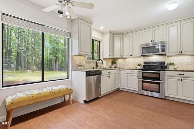369 River Road, Pittsboro, NC 27312