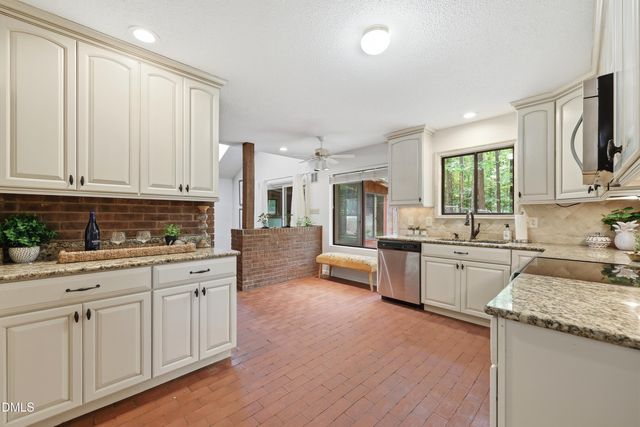 369 River Road, Pittsboro, NC 27312