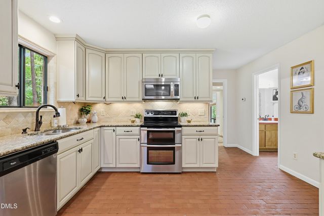 369 River Road, Pittsboro, NC 27312