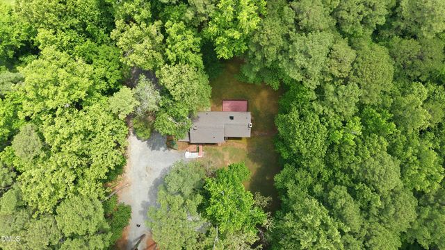 369 River Road, Pittsboro, NC 27312