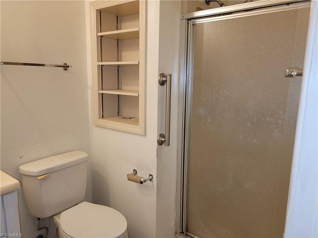 5404 Ropley Drive, Greensboro, NC 27455