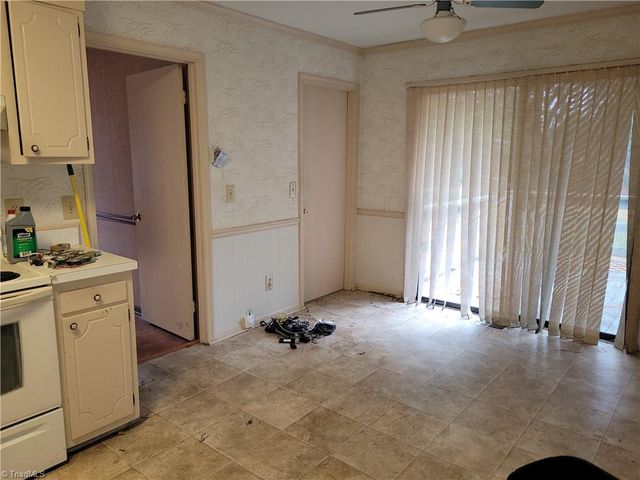 5404 Ropley Drive, Greensboro, NC 27455