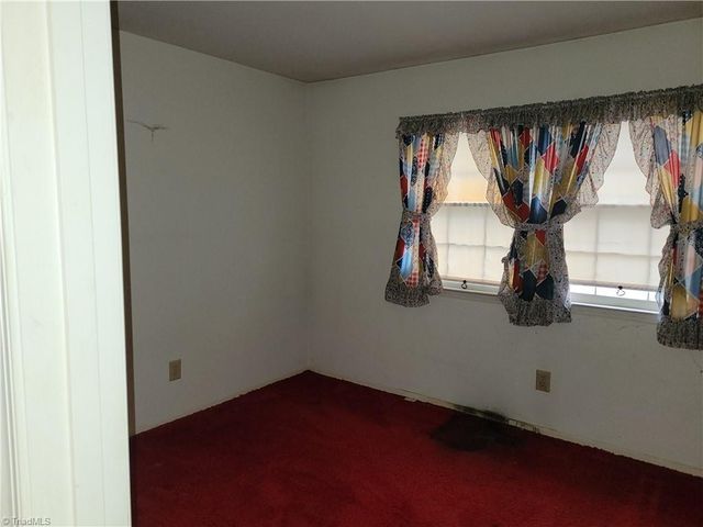 5404 Ropley Drive, Greensboro, NC 27455