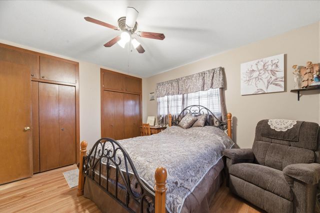 1939 W Dallas St, Wichita, KS 67217