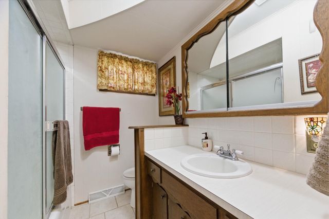 1939 W Dallas St, Wichita, KS 67217