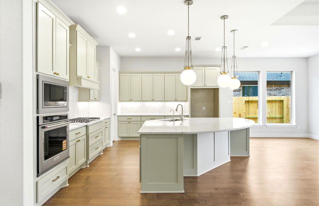 9730 Roaring River Falls Lane, Porter, TX 77365