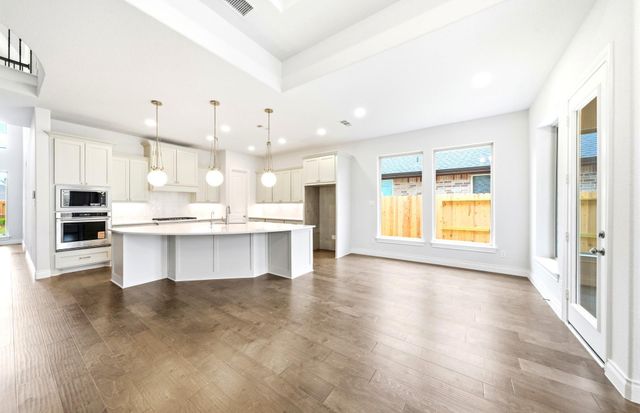 9730 Roaring River Falls Lane, Porter, TX 77365