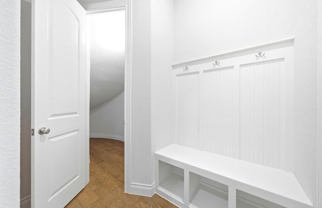 9730 Roaring River Falls Lane, Porter, TX 77365