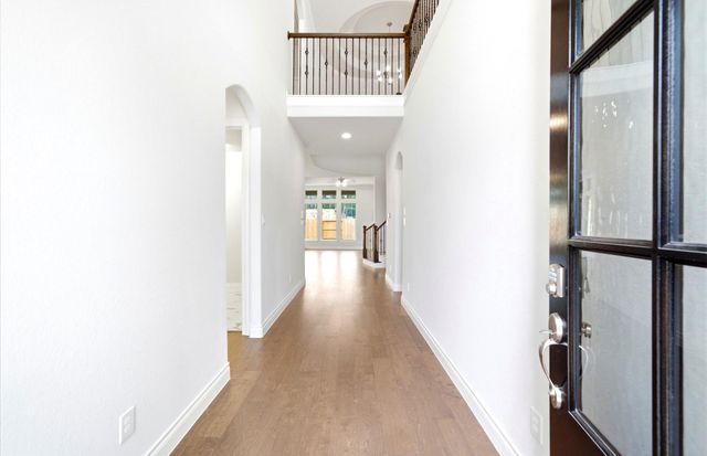 9730 Roaring River Falls Lane, Porter, TX 77365