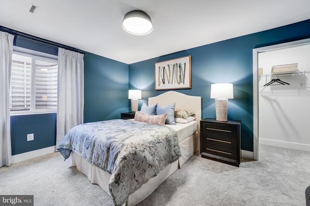 6608 QUEENSBURY ST, Middle River, MD 21220
