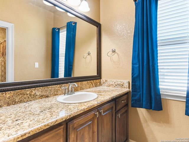 24850 Fairway Springs, San Antonio, TX 78260