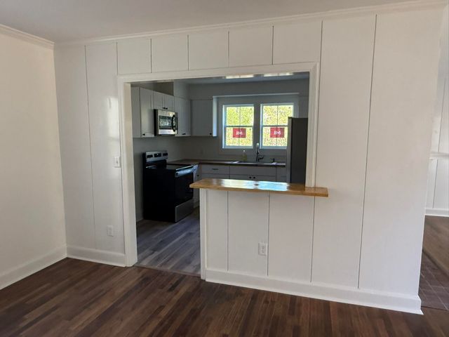 312 Rivers Street, Walterboro, SC 29488