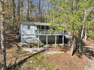 292 Halls Hollow Rd, Smithville, TN 37166