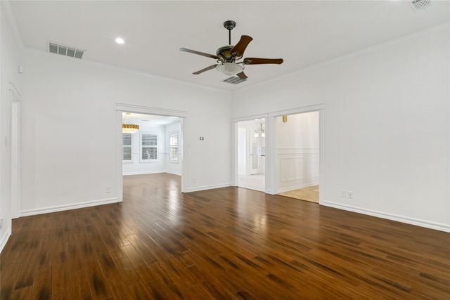 2 Rolling Hills Circle, Denton, TX 76205