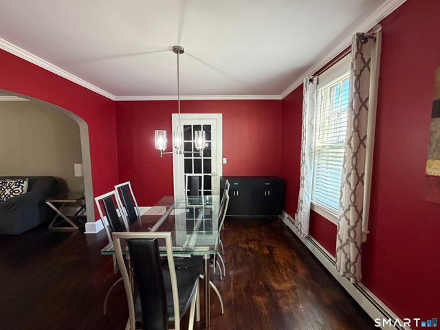 15 Overland Avenue, Bridgeport, CT 06606