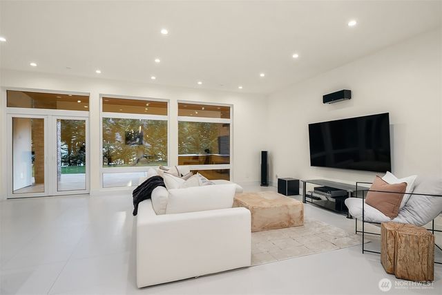 2847 134th Avenue NE, Bellevue, WA 98005