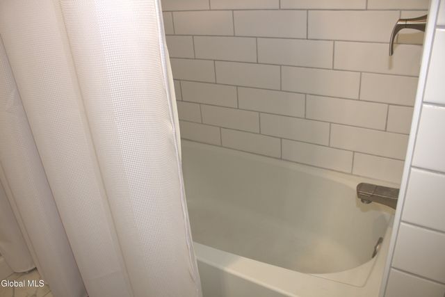 19 Saratoga Avenue, Round Lake, NY 12151