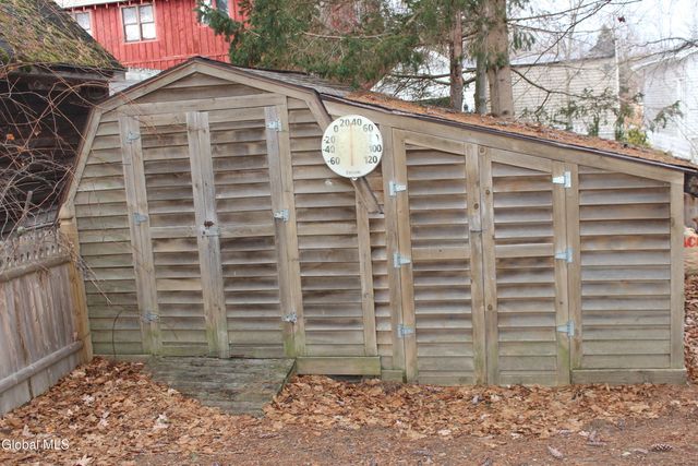 19 Saratoga Avenue, Round Lake, NY 12151