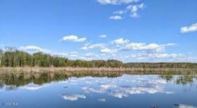 19 Saratoga Avenue, Round Lake, NY 12151