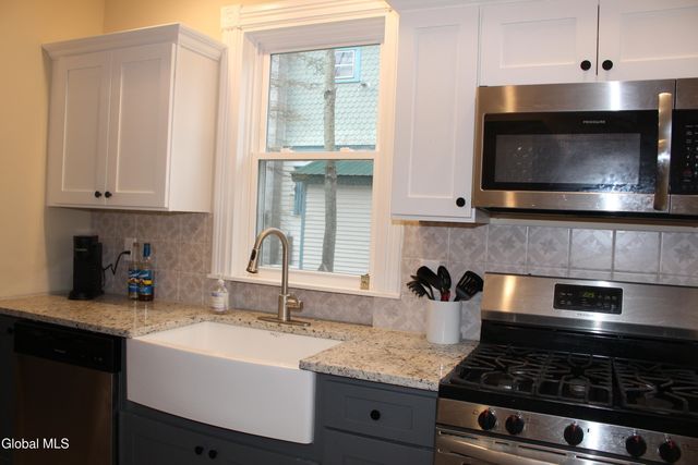 19 Saratoga Avenue, Round Lake, NY 12151