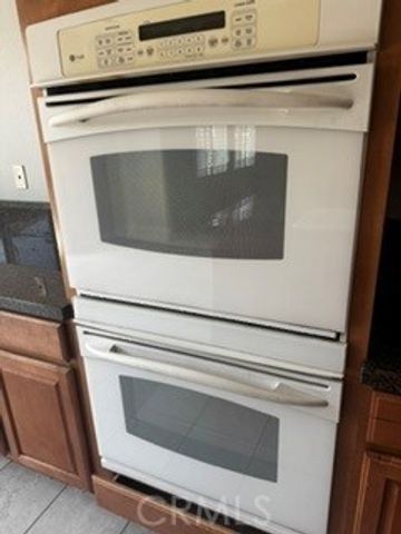 13946 Topeka Ct, Corona, CA 92880
