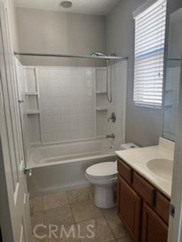 13946 Topeka Ct, Corona, CA 92880