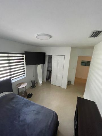 4920 SW 27th Avenue, Fort Lauderdale, FL 33312