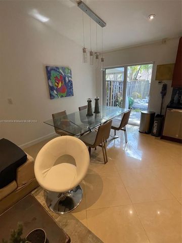 4920 SW 27th Avenue, Fort Lauderdale, FL 33312