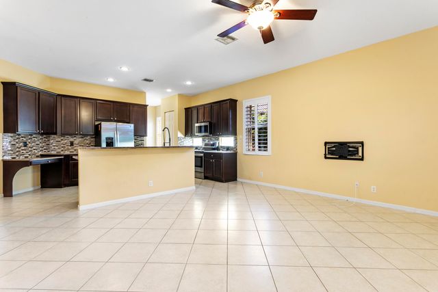 3366 Harness Circle, Lake Worth, FL 33449