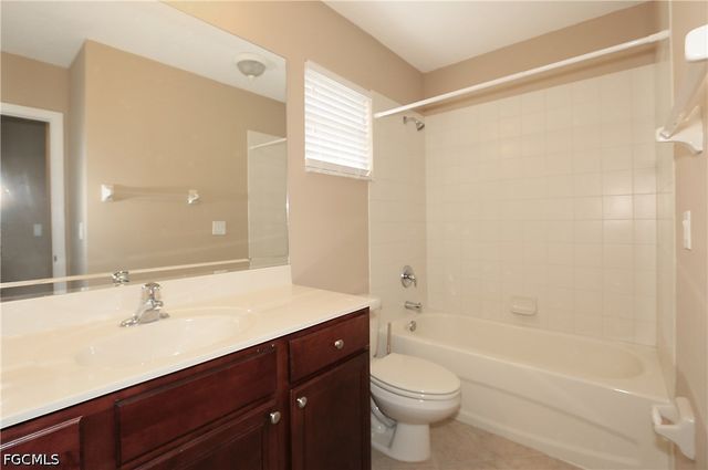 17007 Tremont ST, Fort Myers, FL 33908