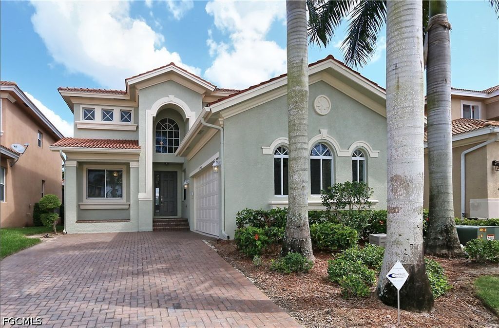 17007 Tremont ST, Fort Myers, FL 33908